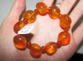 Гривни от автентичен кехлибар, снимка 1