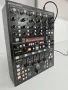 професионален мишпулт миксер с ефекти BEHRINGER DDM4000 DJ, снимка 3