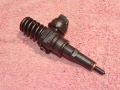Помпа дюза Bosch за VW AUDI Skoda Seat - 1.9TDI, снимка 2