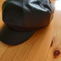 Нова кожена шапка, снимка 2 - Шапки - 45582281