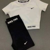 Дамски Екипи NIKE , снимка 6 - Спортни екипи - 46103047