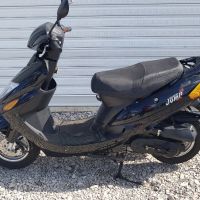 Продавам скутер Дженерик, снимка 1 - Мотоциклети и мототехника - 45496747