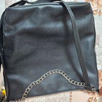 Черна кожена чанта тип торба, снимка 5 - Чанти - 45571166