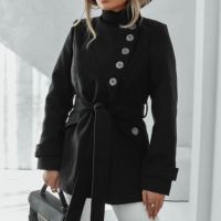 Елегантно палто с копчета в черно  , снимка 1 - Палта, манта - 45414750