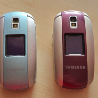 Samsung E530(2 бр.) - за ремонт или части, снимка 1 - Samsung - 44972743