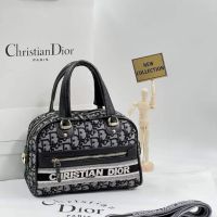 Дамска чанта Christian Dior Реплика ААА+
, снимка 1 - Чанти - 45688320