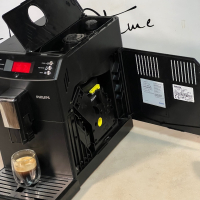 Кафемашина кафе автомат Philips 8831 с гаранция, снимка 5 - Кафемашини - 44984688