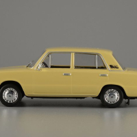 ВАЗ 21011 Жигула 1973 - мащаб 1:43 на DeAgostini моделът е нов в блистер, снимка 6 - Колекции - 44991481