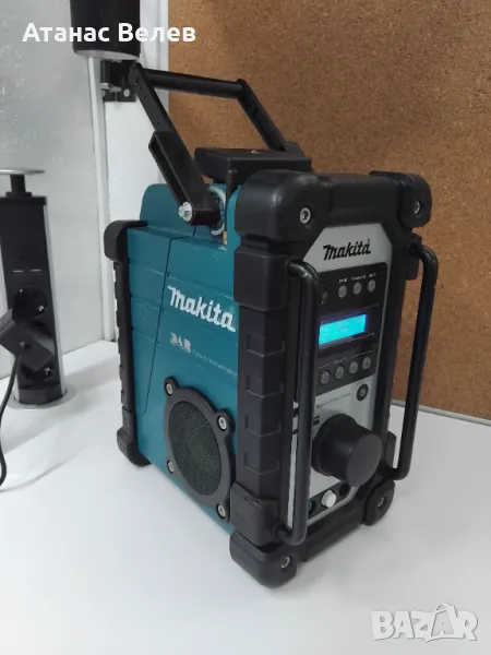 Модифицирано радио Makita с Bluetooth и вградена батерия, снимка 1