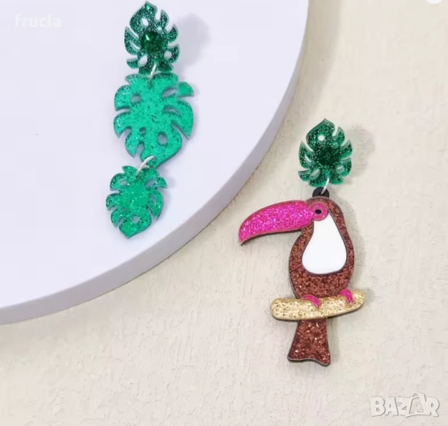 Асиметрични Обеци Птица Тукан и Листо, снимка 1