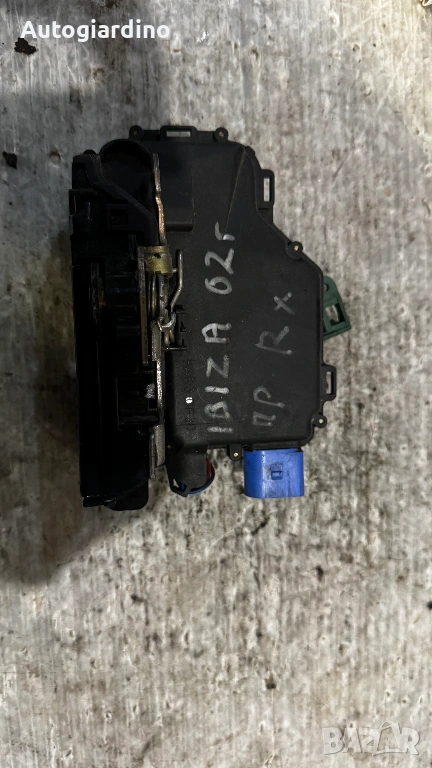 Брава за врата за Seat Ibiza 2002 - 7E1837016A, снимка 1