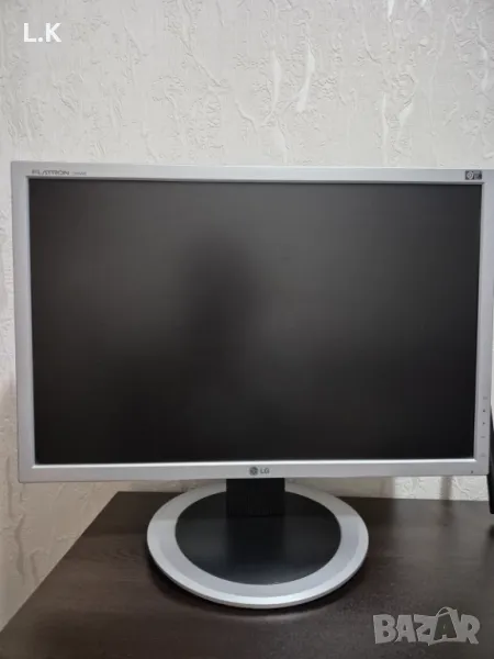 Монитор LG Flatron L204WS 20", снимка 1