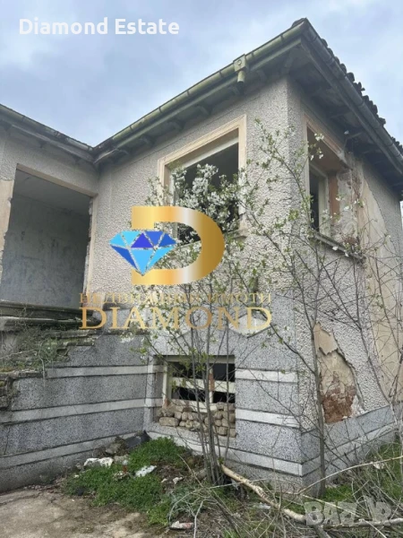 Двуетажна къща в село Горно Белево, общ. Братя Даскалови, снимка 1