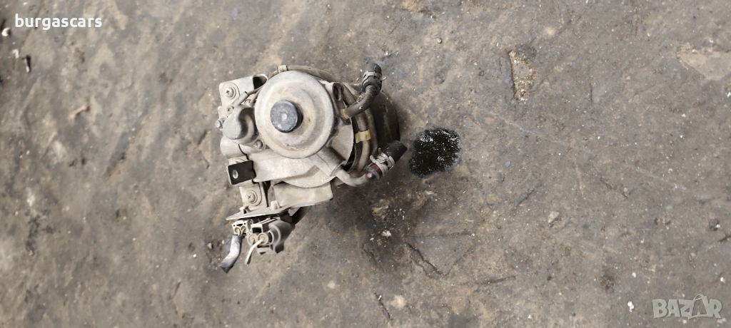 Тяло горивен филтър Mazda 6 2.0D -121к.с., снимка 1