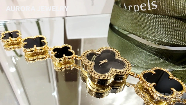 Van Cleef & Arpels VCA Black Onyx Alhambra Дамски Часовник, снимка 10 - Дамски - 53124945