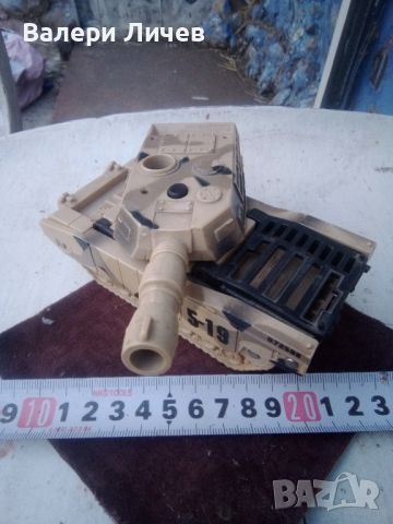 Американски танк и джип - Matchbox, made in China 1998, снимка 4 - Колекции - 46416408