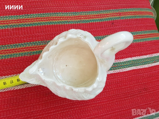 Порцеланова бонбониера лебед, снимка 3 - Антикварни и старинни предмети - 52222900