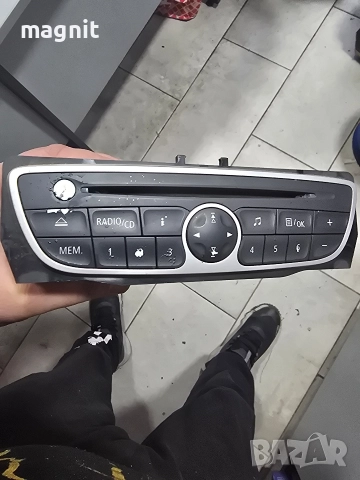 CD за Рено Меган 3 Renault Megane 3 III 281150030R