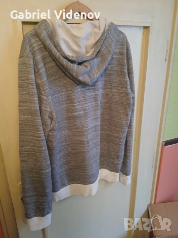 Мъжки суйтчар Hugo Boss. , снимка 5 - Суичъри - 52865796