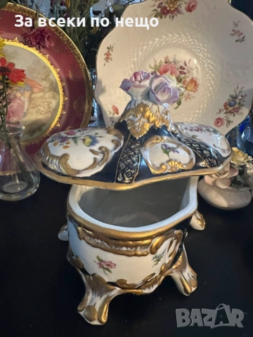Dresden Porcelain RK Richard Klemm Germany  Circa 1904 Oval Footed Lidded Dresser Jewelry Код P1746, снимка 17 - Декорация за дома - 52980487