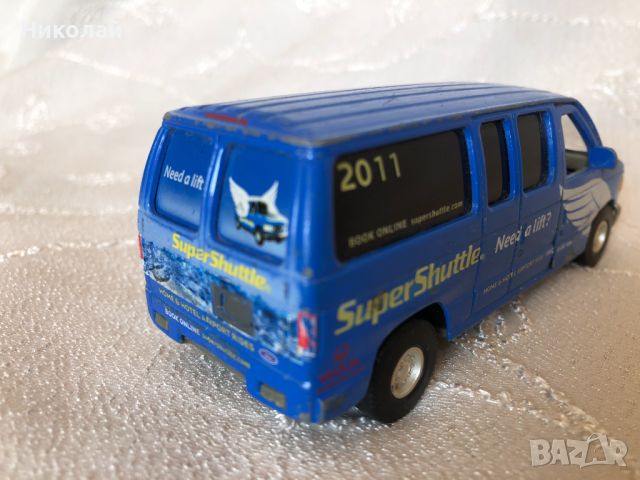 Рядък метален модел Ford E Series E-350 Cargo Van Super Shuttle, 1:43, 2011г. Tins'Toys, pullback , снимка 6 - Колекции - 45698079