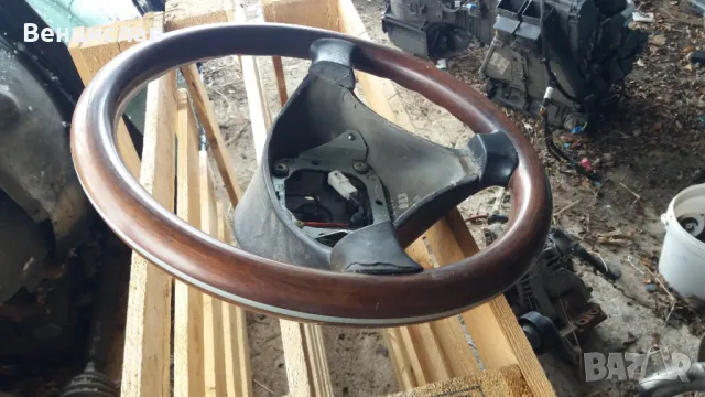 Волан махагон alfa romeo, снимка 2 - Части - 49185317