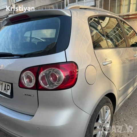 Vw Golf VI Plus 1.6 Газ/БЕНЗИН, снимка 4 - Автомобили и джипове - 51396680