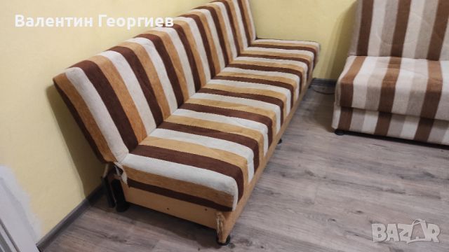 Два бр.разтегателен диван, снимка 3 - Дивани и мека мебел - 46260778