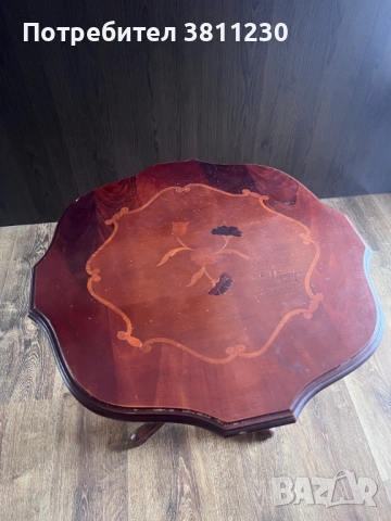 малка махагонова дървена масичка, снимка 2 - Маси - 53023321