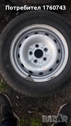 4 бр железни джанти за Хюндай "Н1" 1998-2007г. Джантите са перфектни а гумите вървят подарък., снимка 4 - Гуми и джанти - 50130925