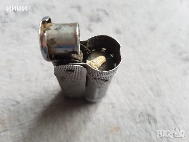 Корейска бензинова запалка , снимка 2 - Антикварни и старинни предмети - 52289914