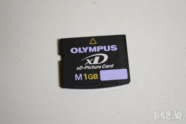 Olympus XD-Picture Card 1 гигабайт, снимка 1 - Чанти, стативи, аксесоари - 47596206