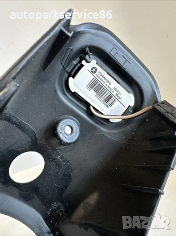 Бутонни превключватели на волана за Jeep Grand Cherokee (2012) P56046098AD, снимка 2 - Части - 53509377