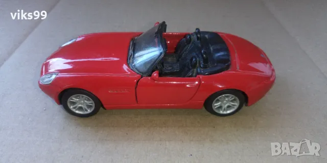 Метална количка BMW Z8 Maisto - Мащаб 1:38, снимка 2 - Колекции - 49401588