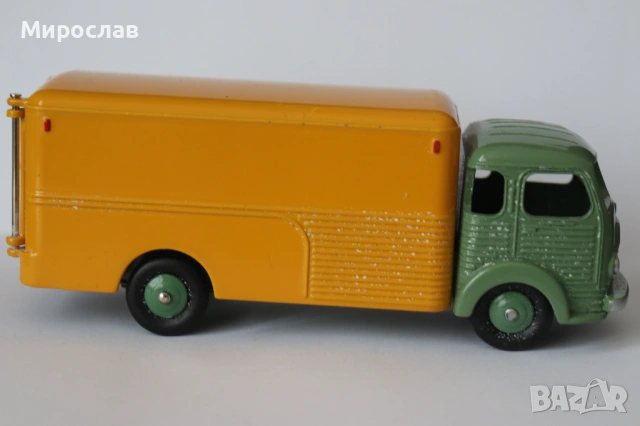 DINKY TOYS SIMCA CARGO КАМИОН МОДЕЛ КОЛИЧКА, снимка 5 - Колекции - 53142766