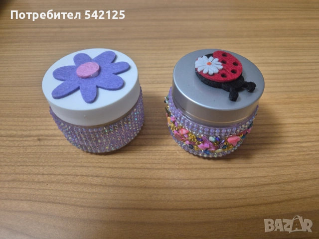 Ароматни свещи в бурканче