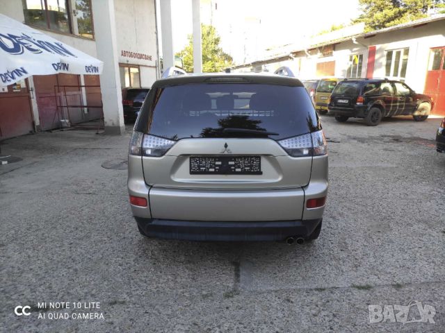 Mitsubishi Outlander 2.0DI-D 4x4, снимка 5 - Автомобили и джипове - 46505919