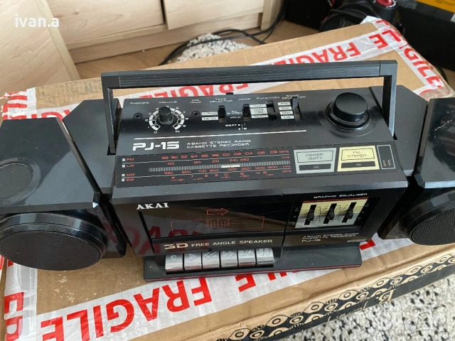 Akai PJ-15, снимка 8 - Радиокасетофони, транзистори - 53936350