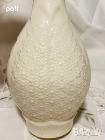 порцеланова ваза, снимка 3 - Вази - 50958387