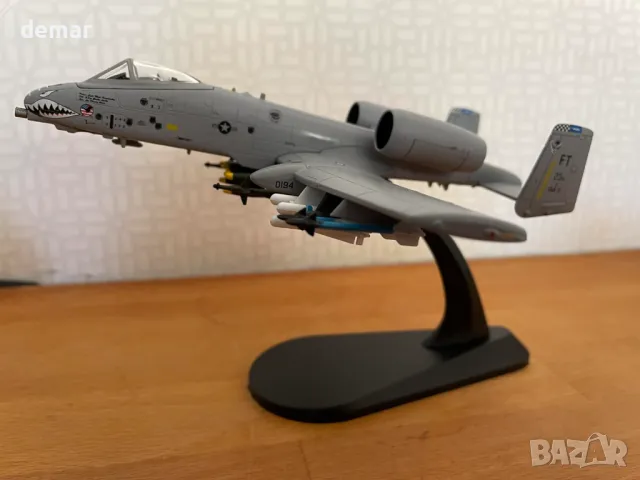 NUOTIE 1/100 A-10 Thunderbolt II (Warthog)-предварително сглобен метален модел на самолет - VX-23, снимка 7 - Други ценни предмети - 50322017