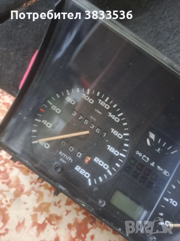 1 Буксов скоростомер със обортомер/ километражен уред за VW Golf / Jetta mk2 Бензин, снимка 2 - Части - 51504071