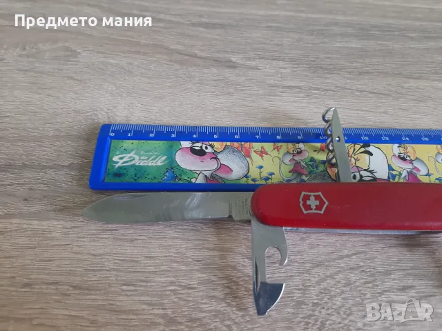 Оригинално швейцарско ножче VICTORINOX викторинокс ножка нож, снимка 2 - Ножове - 44292123