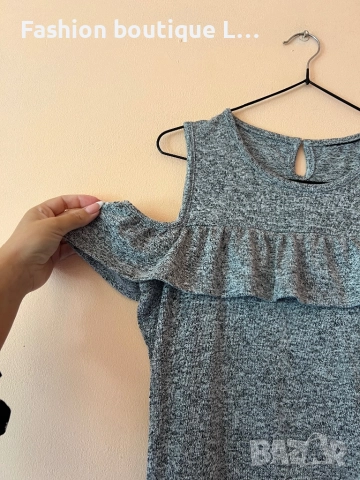 Сива рокля с изрязани рамене 50% вискоза М размер плътна материя подходяща за есента и зимата 🩶🩶🩶, снимка 2 - Рокли - 52116903