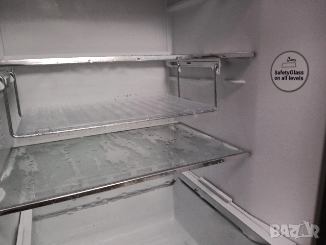 Като нов иноксов комбиниран хладилник с фризер Бош Bosch A+++ с две години гаранция!, снимка 6 - Хладилници - 53881498