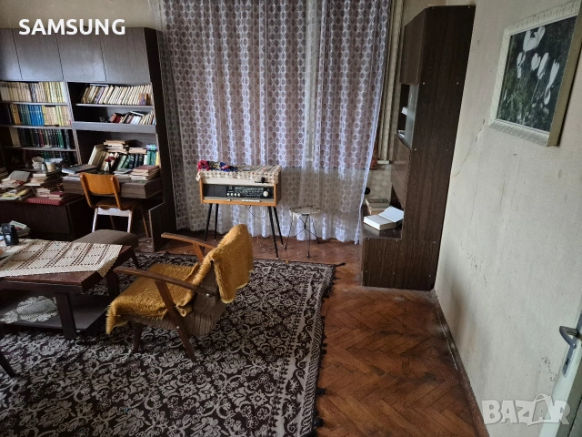 Апартамент , снимка 5 - Апартаменти - 53228101