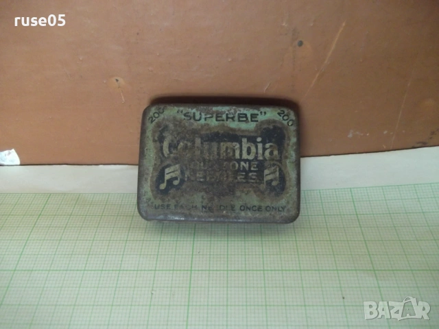 Кутия стара за грамофонни игли