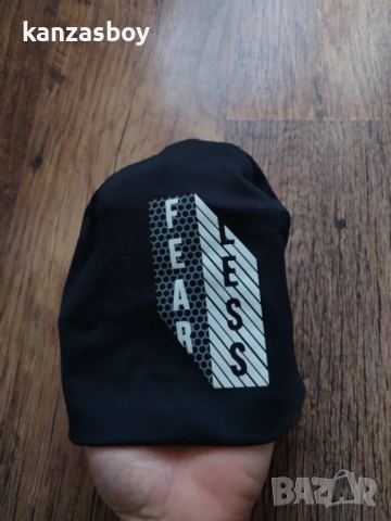 fear less - страхотна зимна шапка , снимка 2 - Шапки - 53143146