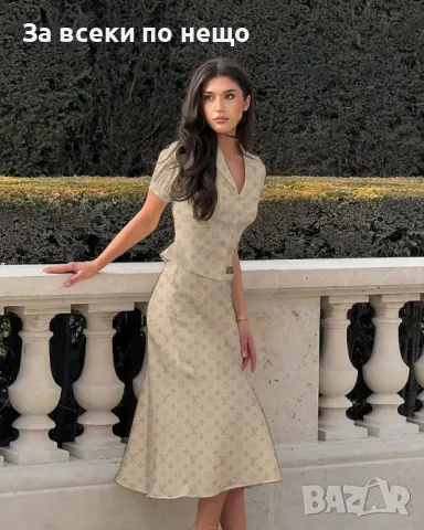 Louis Vuitton Дамски Уникален Сет От Две Части Луис Витон - 3 Налични Цвята Код A588, снимка 2 - Комплекти - 50370585