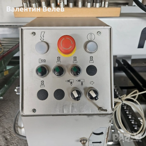 Почти нова триглава многошпинделна машина VITAP FORMA 3, снимка 2 - Други машини и части - 53632050