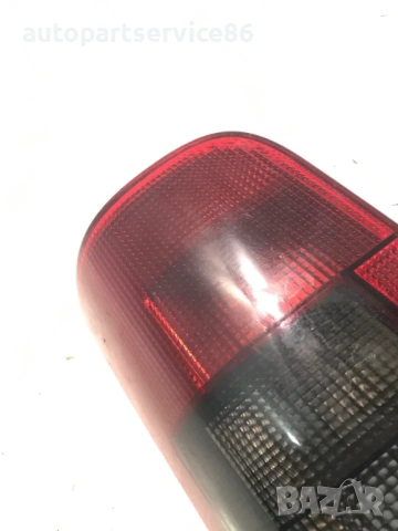 Заден ляв стоп светлина страна за Peugeot Partner (1996-2002) 9624129680 